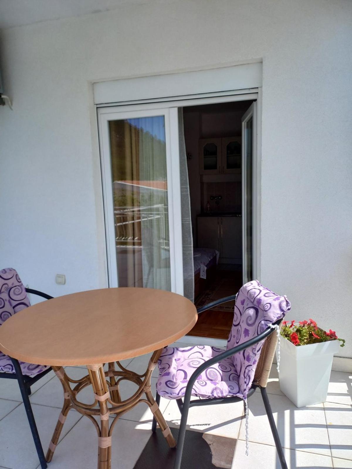 Apartmani Palma Сутоморе Екстериор снимка
